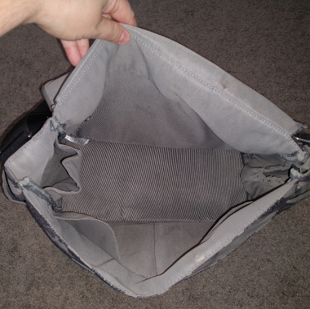 Bumble Diaper bag - Picture 4 of 6